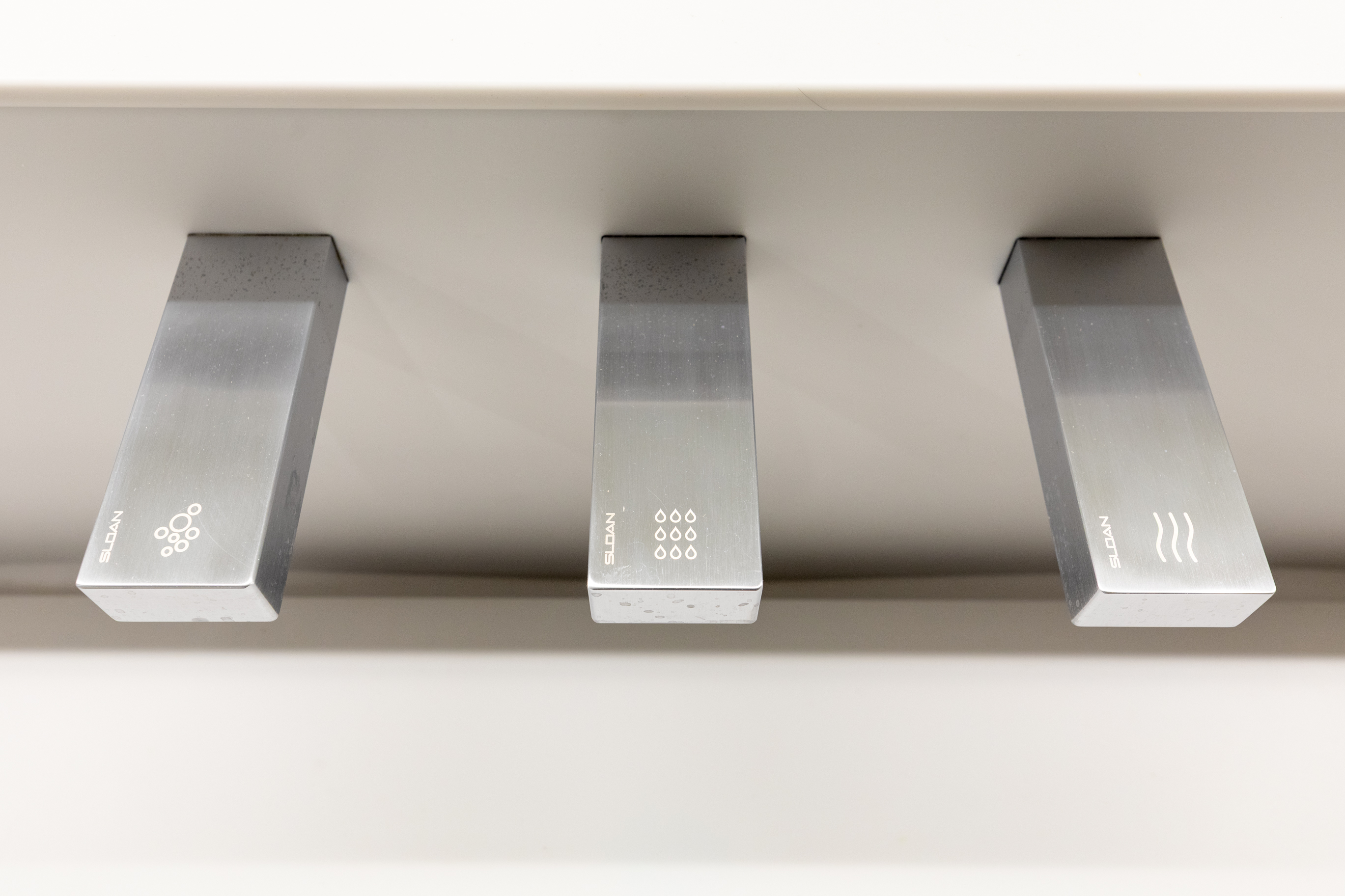 touchless handwashing features.  