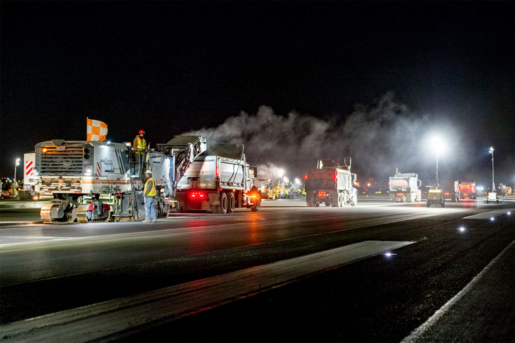 Rehabilitation teams working overnight on Runway 9R–27.